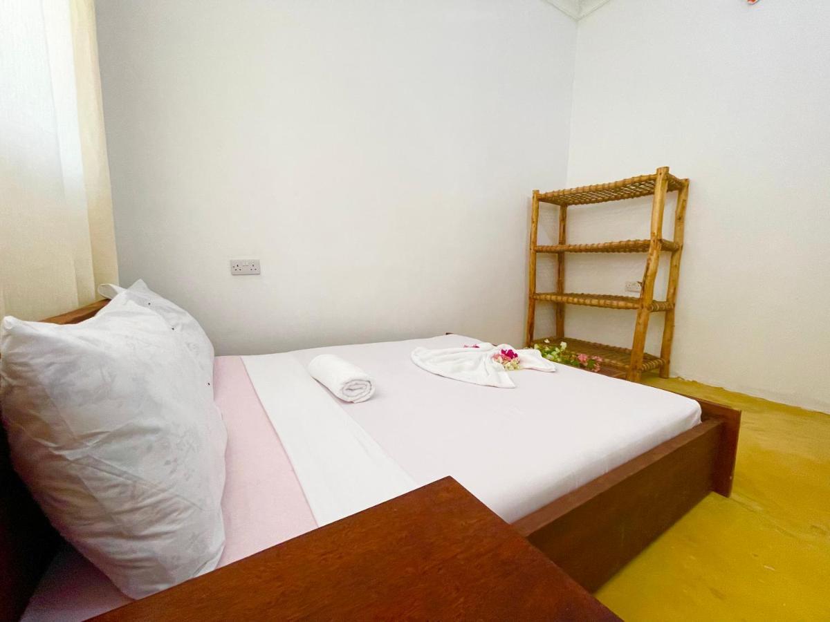 Equalia Boutique Hotel Джамбиани Экстерьер фото